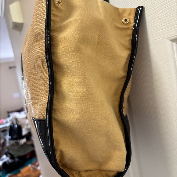 Tory Burch Ella Straw Rafia & Black Patent Trim Tote in VGUC - Picture 2 of 16